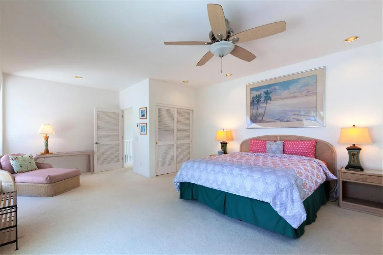 Ali'I Point Spacious And Private Oceanfont Villa With A/C Kailua-Kona United States